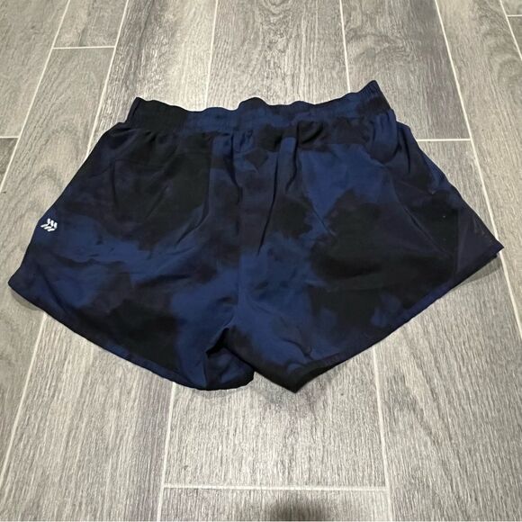 Women's All in Motion Blue & Black Floral Print Athletic Shorts - Picture 5 of 6